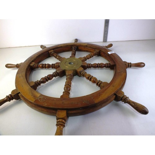 387 - Large ships wheel