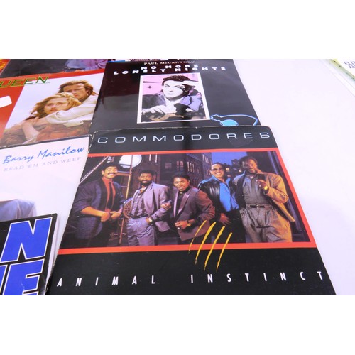 305 - one hundred and fifty 45RPM records includes lots of great artists