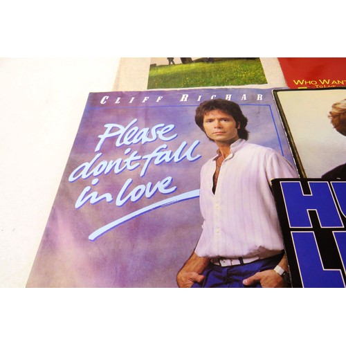 305 - one hundred and fifty 45RPM records includes lots of great artists