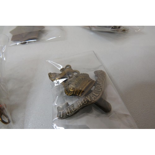 4 - 18 Military Cavalry Cap badges to inc 
Northamptonshire Yeomanry
Merebeimur
Gloucestershire
Canarvan