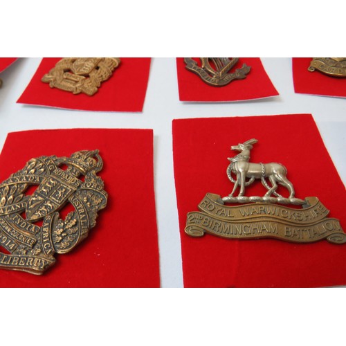 7 - 18 Military Infantry Cap badges to inc 
Royal Frontiersmen
Pro Reg ET LEGE
Tank Corps