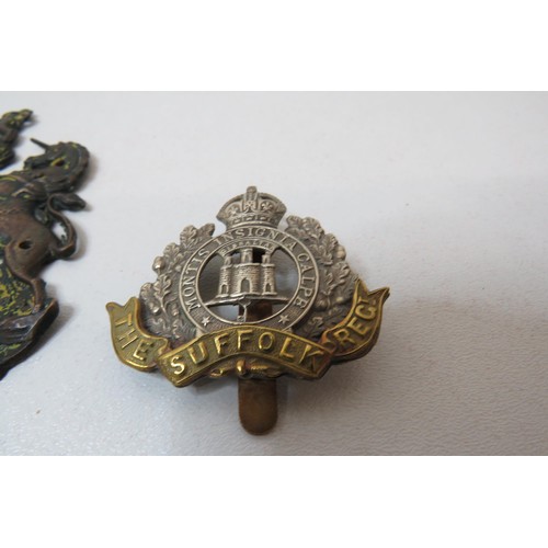 66 - 4 Military Cap/Regiment badges