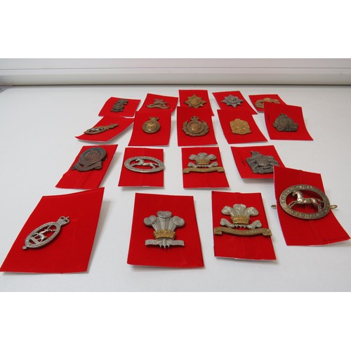 74 - 18 Military Cap/Regimental badges