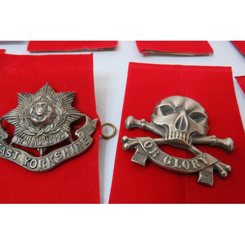 78 - 18 Military Cap/Regimental badges