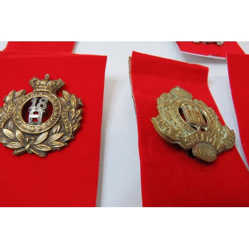 78 - 18 Military Cap/Regimental badges