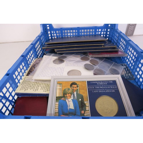 82 - Assortment of collectable coinage