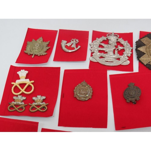 48 - 18 Military Regiment/Cap Badges to Inc 
140 Canada
Queens own Oxfordshire Hussars 
Royal Highland of... 