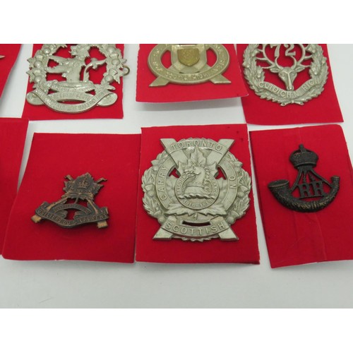 49 - 18 Military Regiment/Cap Badges to Inc 
Lorne Scotts
Nova Scotia Highlanders
Flor go Bas