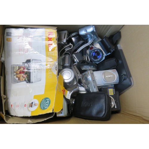 290 - Box of assorted cameras- untested