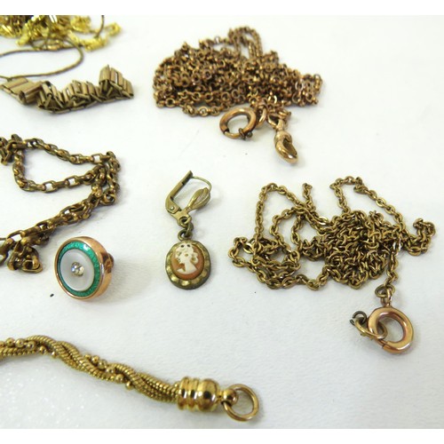 220 - Gold Tone jewellery to include bracelets, necklaces, earrings, brooches etc.