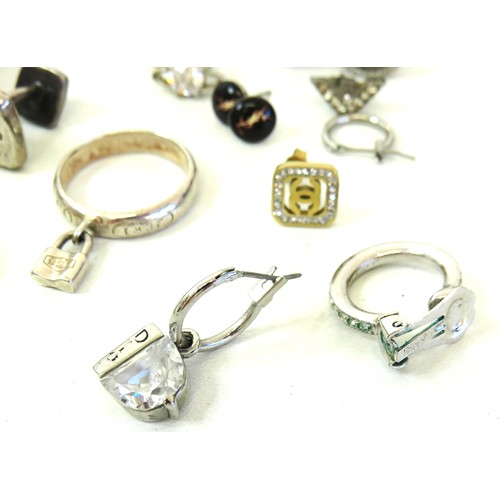 221 - Selection of Silver tone fashion Jewellery to include rings, Earrings and pendants.