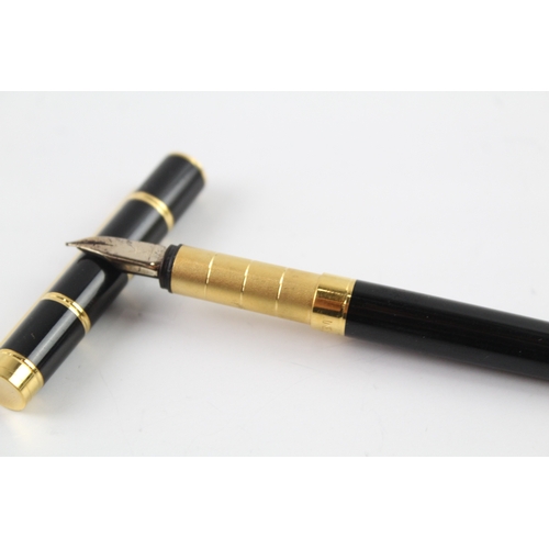 475 - YSL black lacquer & gold plate fountain pen with gold plate nib writing