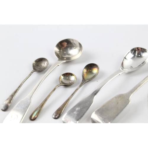 485 - 10 x Antique / Vintage .925 Sterling Silver Codiment Spoons Inc Georgian (65g)