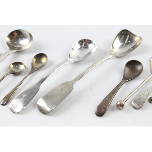 485 - 10 x Antique / Vintage .925 Sterling Silver Codiment Spoons Inc Georgian (65g)