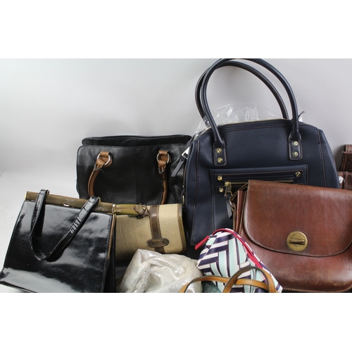 546 - Handbags Vintage Modern Faux Leather, Fashion Accessories Collectables