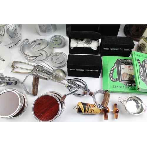 572 - Kitchenalia Assorted Items Inc Kenwood Mixer Accessories, Coffee Items Joblot