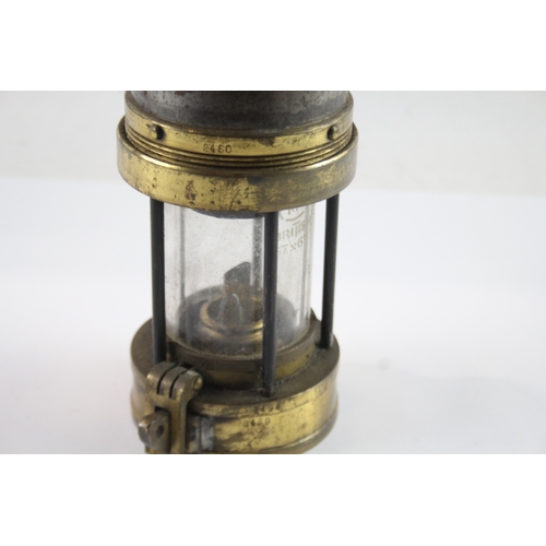 583 - Antique / Vintage Railway Safety Lamp UNTESTED