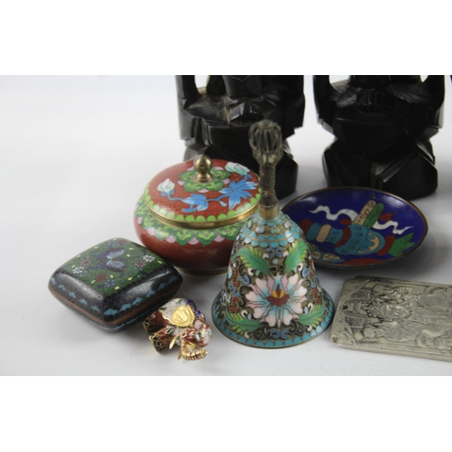 593 - East Asian Collectables Ornaments