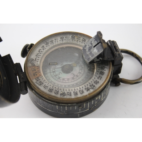 633 - WW2 1943 Dated British Military Fluid Filled Compass Maker T.G & Co London