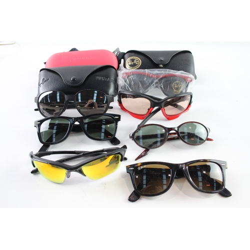 451 - Collection of Designer Rayban & Oakley Sunglasses Inc Cases  x 7