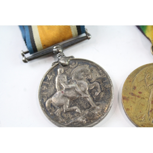 472 - WW1 Medal Pair 12233 Pte E. L. McPherson R Berks x 2