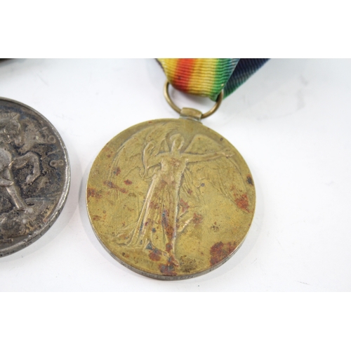 472 - WW1 Medal Pair 12233 Pte E. L. McPherson R Berks x 2