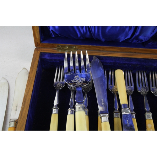 501 - Vintage Cutlery Sets Silver Plated Fish Set with Serving Pair & Wooden Canteen