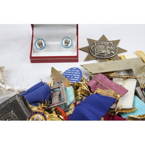 509 - Badges, Cufflinks, Jewels Inc Masonic, ROAB, Enamel, Repairs, Etc Joblot