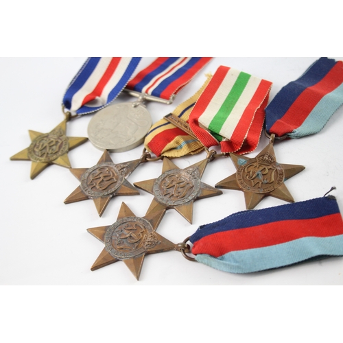 624 - WW2 Medals Inc Italy France & Germany Stars North Africa Bar Etc x 6