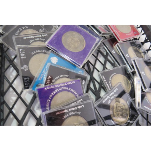 31 - Assortment of collectable coinage