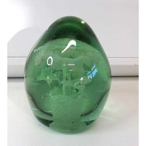 66 - Victorian English Bottle Green Dump Double Flower Large Paperweight