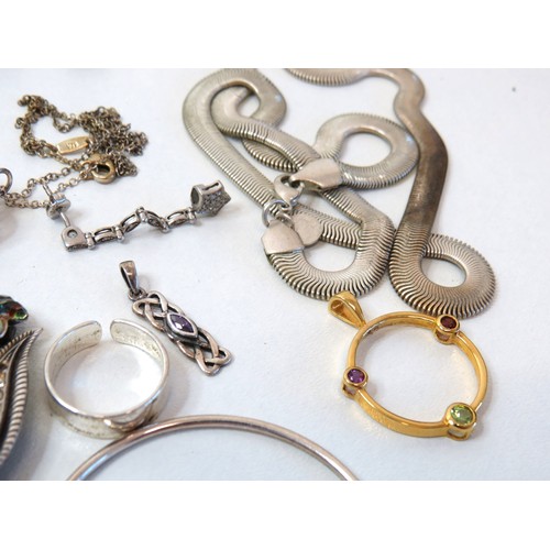 88 - Job lot of Jewellery to include silver brooches, rings, bracelets and two scrap silver pocket watch ... 