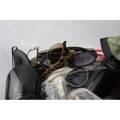 476 - Sunglasses Joblot Assorted Inc Branded, Plastic, Metal, Modern, Cases Etc