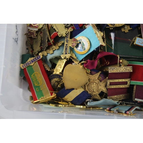 485 - Jewels/Medals Inc Masonic, Rotary Club, ROAB, Vintage, Enamel, Etc Joblot