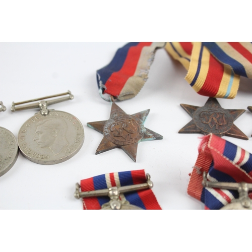 494 - WW2 Medals Inc Africa, France & Germany, Italy Stars Etc x 10