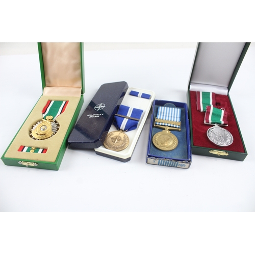 503 - Boxed Medals Inc Liberation Of Kuwait, UN, Korea, Etc x 4