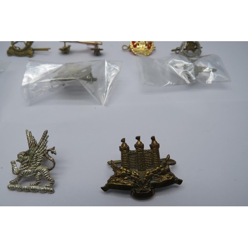 40 - 18 Military Cap/Regiment Badges