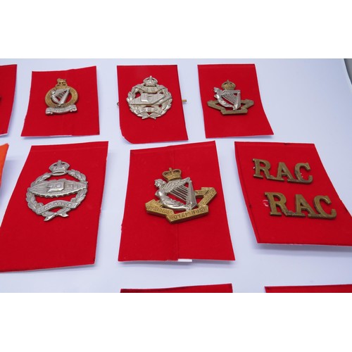 8 - 22 Military cap/Regiment badges