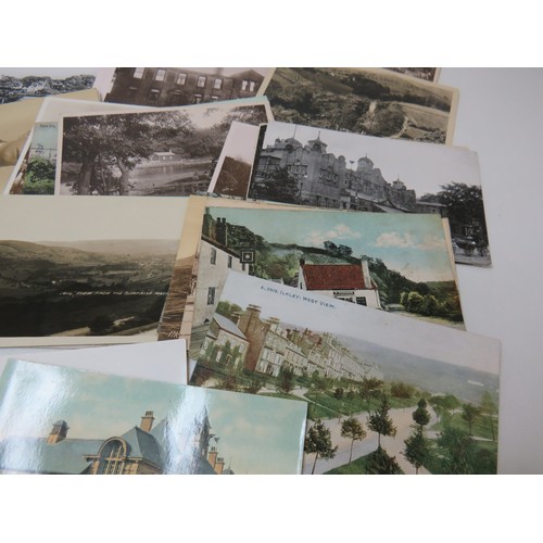 184 - Fifty old Yorkshire postcards including Leeds, Dewsbury, Hemsworth, Featherstone etc