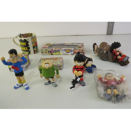 393 - Beano items cup, cufflinks, pen and pencil playing card six figures