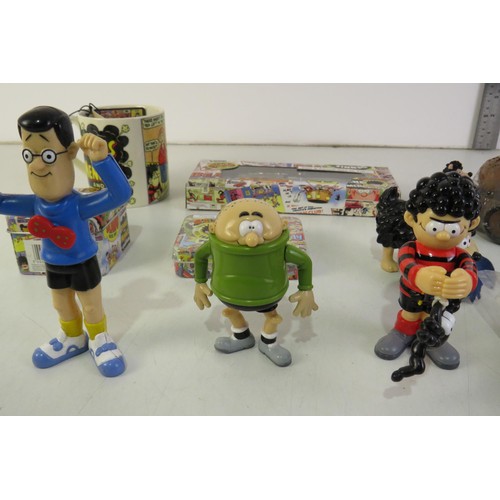 393 - Beano items cup, cufflinks, pen and pencil playing card six figures