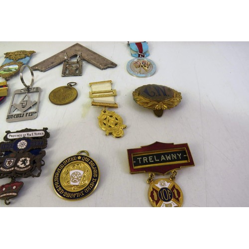 531 - Joblot of masonic badges and medals