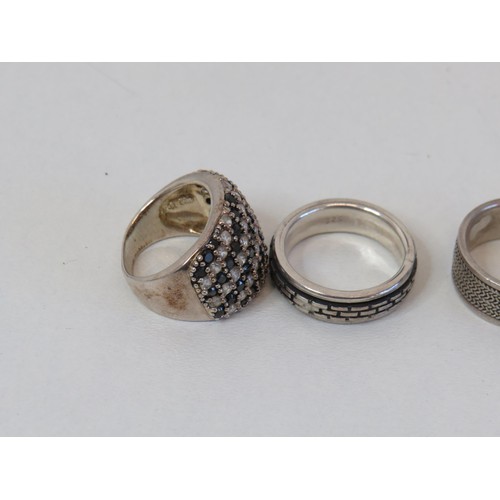 221 - Five silver rings