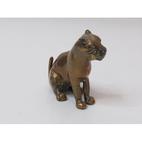 256 - Bronze sitting dog