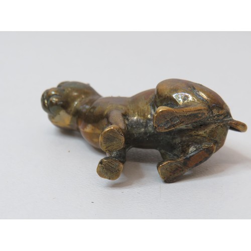 256 - Bronze sitting dog