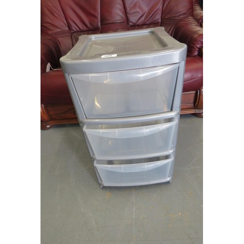 569 - Chest of three plastic drawers for office