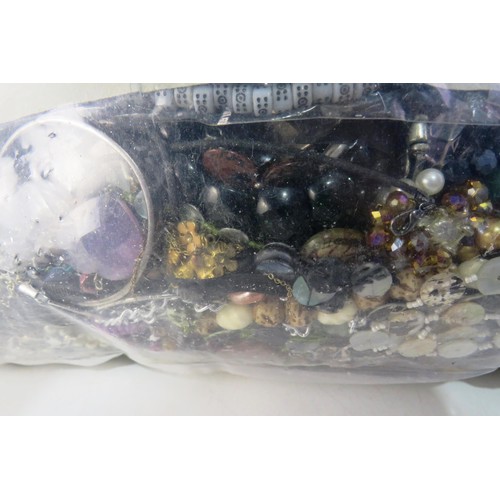 103 - 10kg Bag of mixed costume jewellery