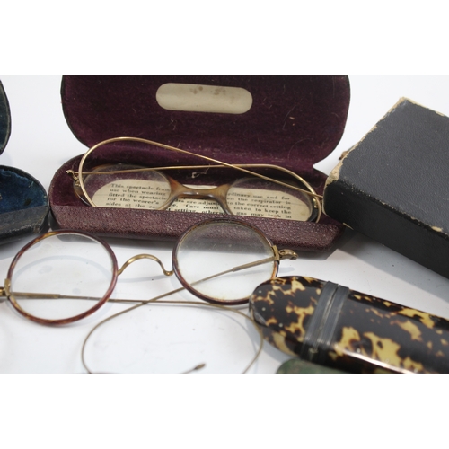 18 - Antique Eyewear Inc Plated, Cases, Etc Joblot