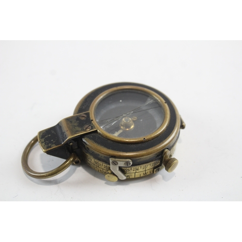 23 - WW1 1918 Verners Pattern British Military Compass F-L Maker