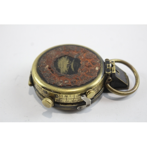 23 - WW1 1918 Verners Pattern British Military Compass F-L Maker